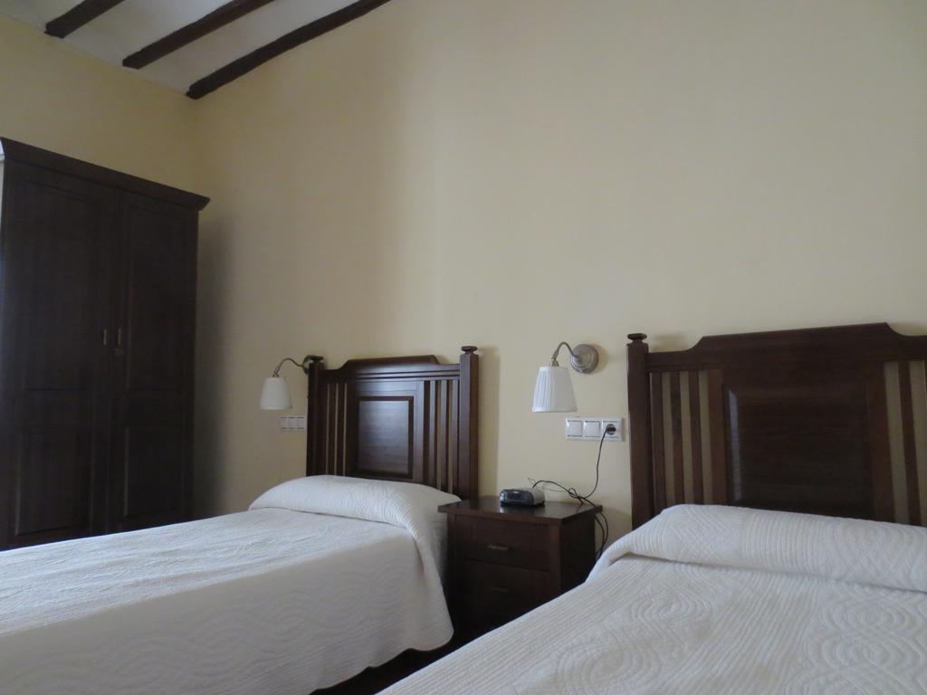 Apartamentos Turisticos El Losal Ubeda  Exterior photo