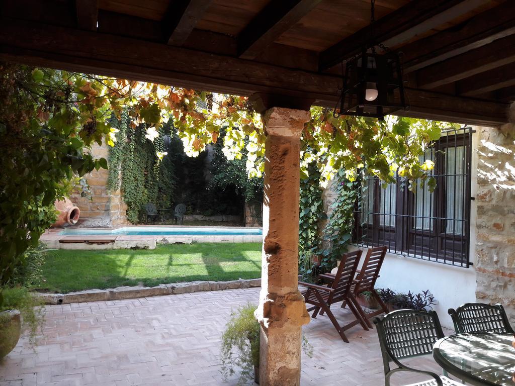 Apartamentos Turisticos El Losal Ubeda  Exterior photo